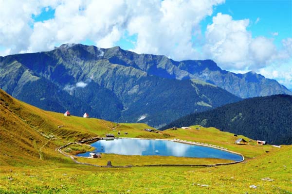 Uttarakhand Tourism: Roopkund Lake