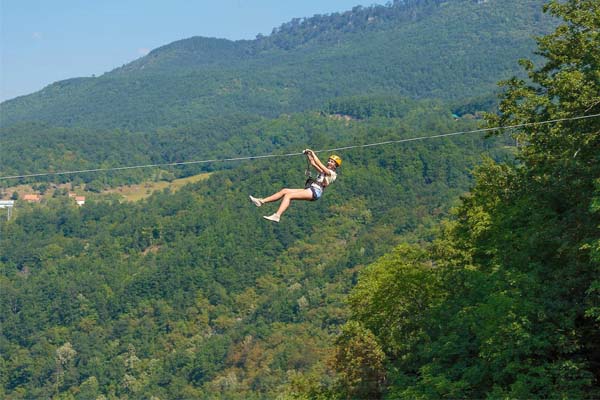 Uttarakhand Tourism: Zipline Kanatal